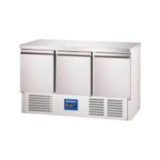 Среднотемпературна хладилна маса с три врати